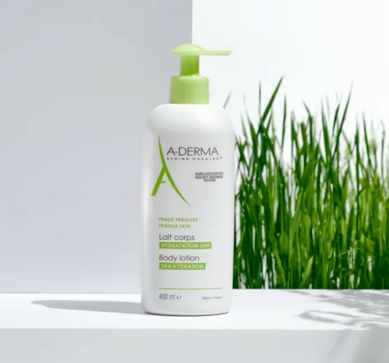 aderma-lait-corps-hydratation-24-h-flacon-pompe-400ml-peaux-fragiles-produit-promo-vente-prix-web-avis-pharmacie-en-ligne-luxembourg-pharmaglobe.lu
