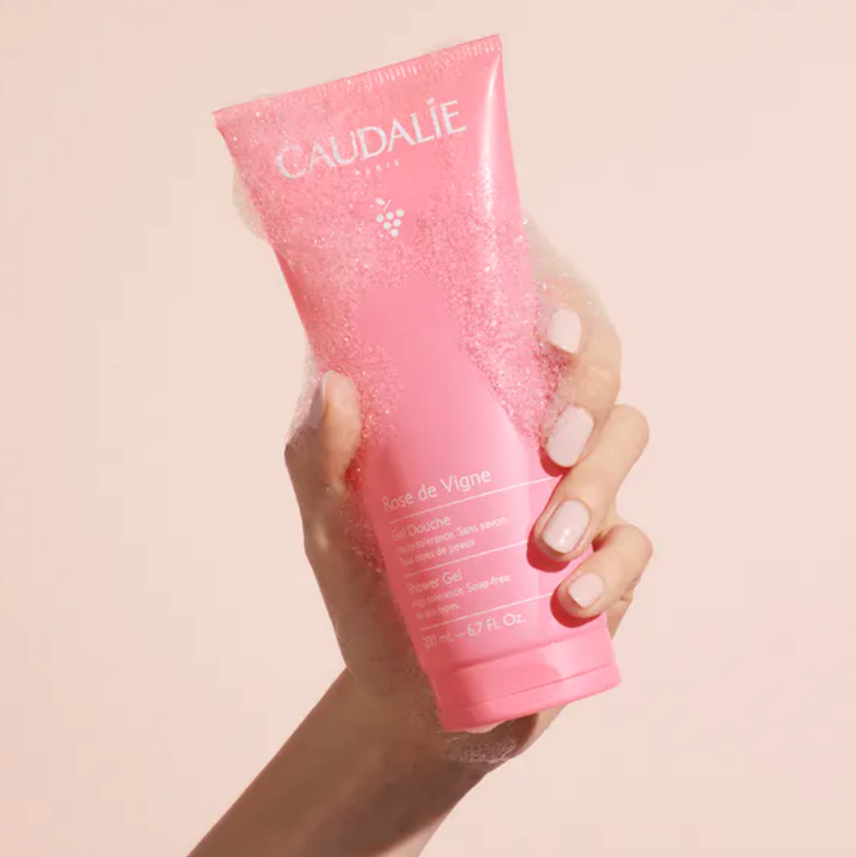caudalie-gel-douche-rose-vigne-savon-tube-200ml-fleuries-rose-rhubarbe-musc-produit-promo-vente-prix-web-avis-pharmacie-en-ligne-luxembourg-pharmaglobe.lu
