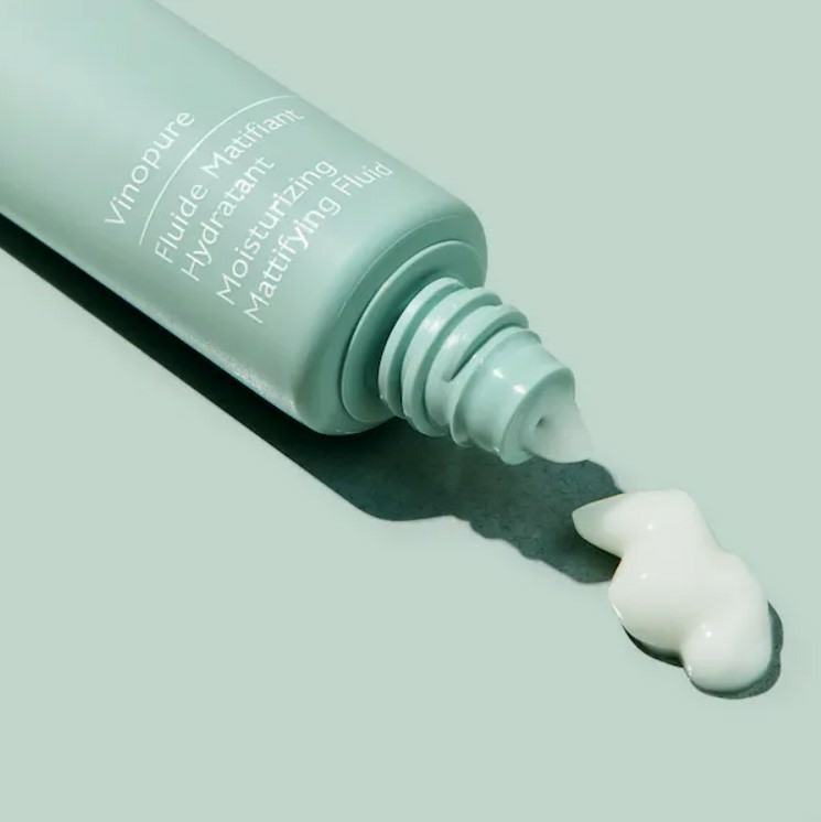 caudalie-vinopure-fluide-matifiant-hydratant-40-ml-peaux-a-tendance_acneique-avis-imperfections-pharmacie-en-ligne-luxembourg-pharmaglobe.lu