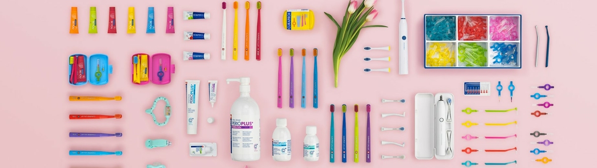 curaprox-soins-bucco-dentaires-gamme-curaden-dents-brosse-perio-bain-bouche-produit-vente-prix-web-avis-pharmacie-en-ligne-luxembourg-pharmaglobe.lu
