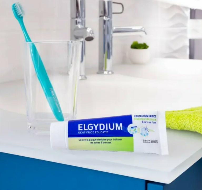 elgydium-revelateur-de-plaque-dentifrice-educatif-description-pharmacie-en-ligne-luxembourg-pharmaglobe.lu