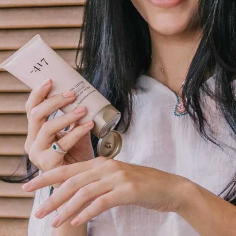 minus-417-creme-hydratante-anti-age-pour-les-mains-description-pharmaglobe.lu