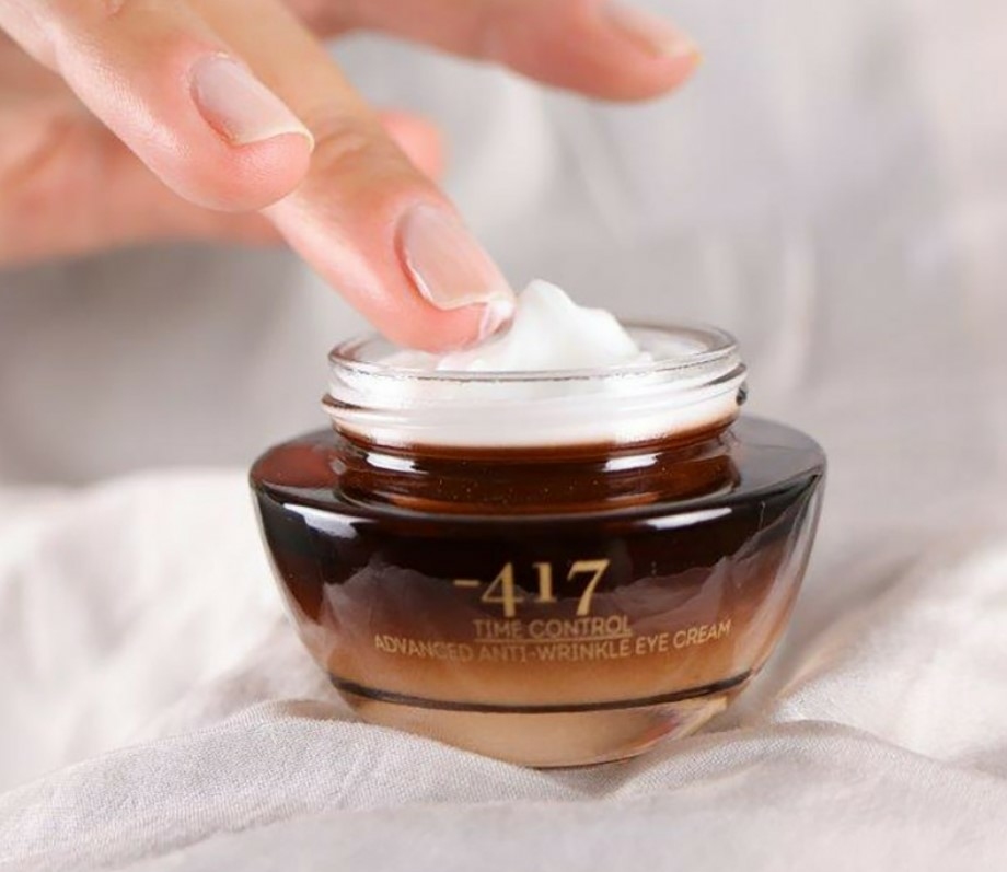 minus-417-time-control-rich-eye-cream-pot-30-ml-minus-417-creme-riche-yeux-anti-cernes-noires-produit-description-prix-avis-pharmacie-en-ligne-luxembourg-pharmaglobe.lu