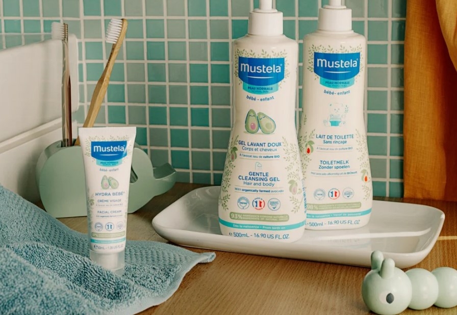 mustela-gel-lavant-doux-peau-normale-flacon-pompe-750-ml-mustela-bebe-et-enfant-description-pharmacie-en-ligne-luxembourg-pharmaglobe.lu