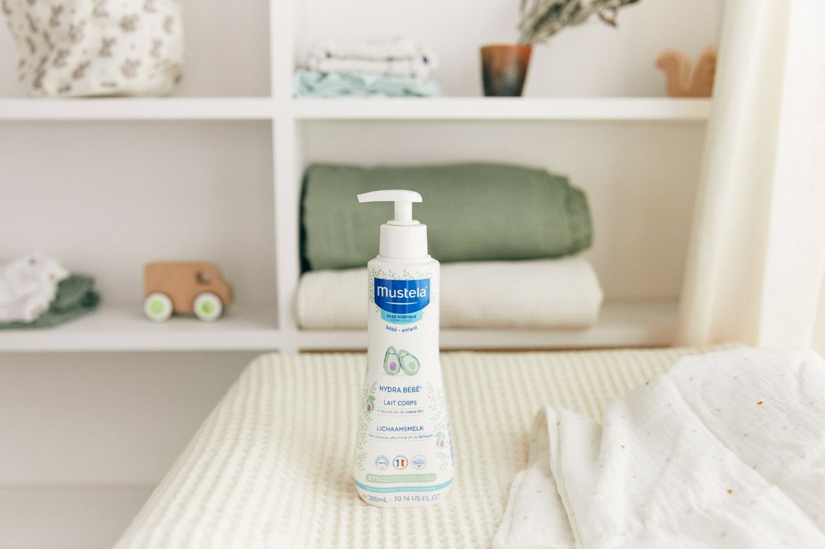 Mustela Hydra Bébé Lait Corps Peau Normale 300 ml | Pharmaglobe.lu