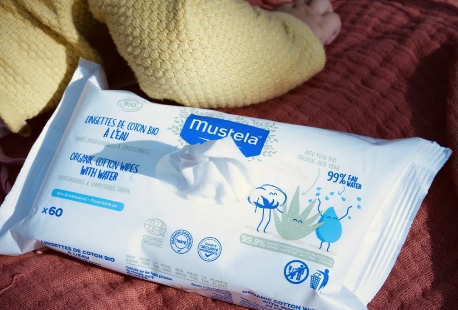 mustela-lingettes-de-coton-a-l-eau-certifiees-bio-pack-promo-economique-4x60-lingettes-produit-description-pharmacie-en-ligne-luxembourg-pharmaglobe.lu