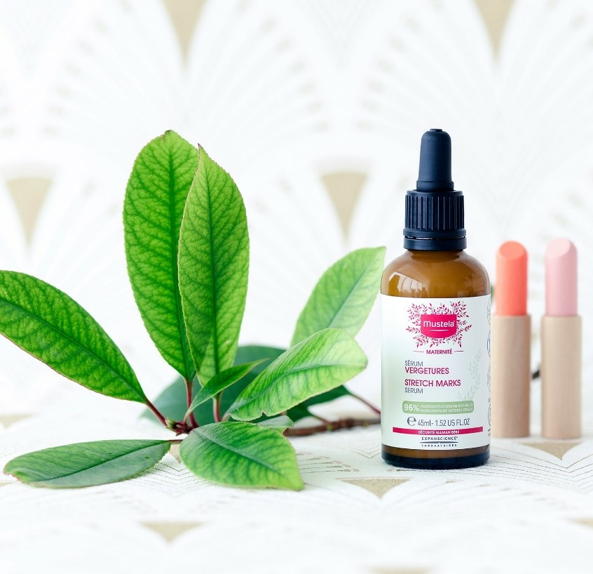 mustela-maternite-grossesse-serum-anti-vergetures-45-ml-femmes-enceintes-jeunes-mamans-description-pharmacie-en-ligne-luxembourg-pharmaglobe.lu