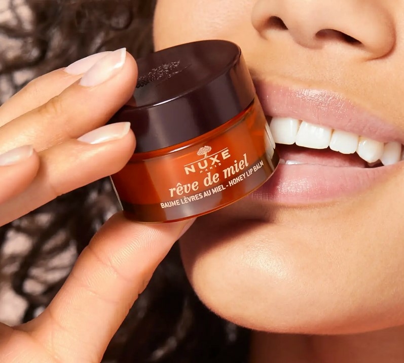 Nuxe-Rêve-de-Miel-Baume-Lèvres-avis-pharmaglobe.lu