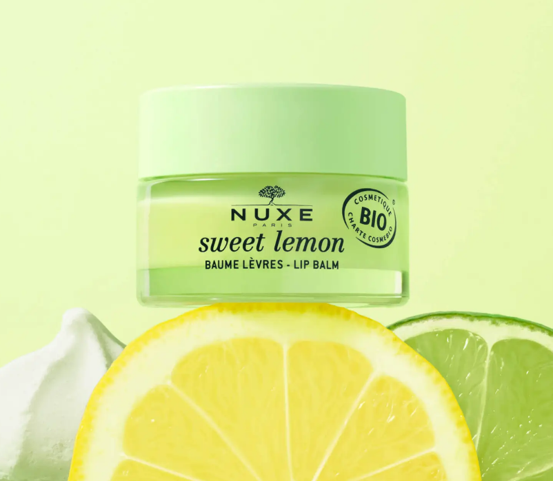 nuxe-sweet-lemon-baume-levres-au-parfum-citron-meringue-bio-vegan-pot-15gr-levres-seches-ou-fragilisees-produit-promo-vente-prix-web-avis-pharmacie-en-ligne-luxembourg-pharmaglobe.lu