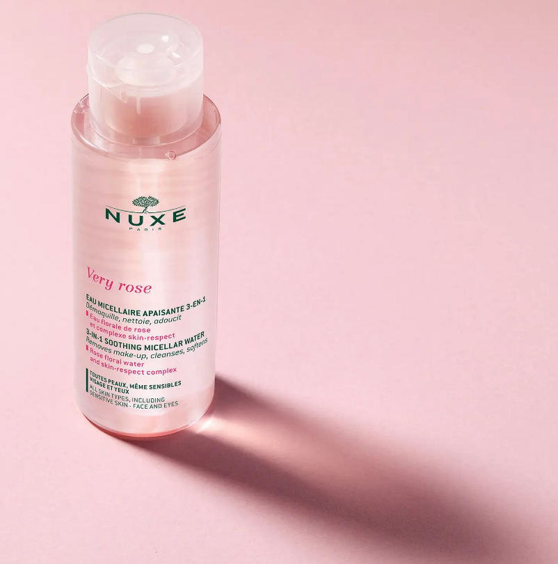 nuxe-very-rose-eau-micellaire-apaisante-3-en-1-flacon-400-ml-visage-yeux-peaux-sensibles-produit-promo-vente-prix-web-avis-pharmacie-en-ligne-luxembourg-pharmaglobe.lu
