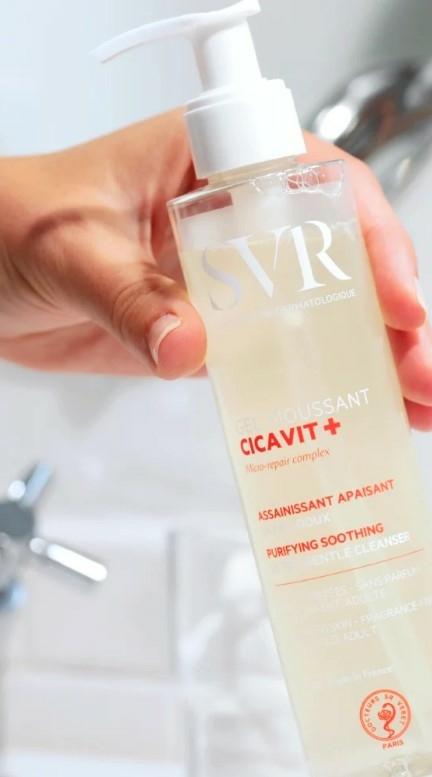 svr-cicavit-gel-moussant-assainissant-apaisant-ultra-doux-flacon-pompe-200-ml-zones-cutanees-irritees-produit-promo-prix-web-avis-pharmacie-en-ligne-luxembourg-pharmaglobe.lu