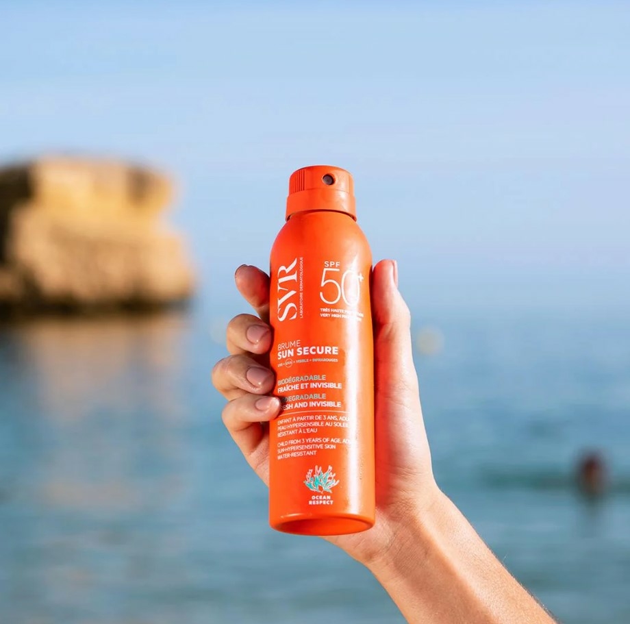 svr-sun-secure-brume-spf-50-visage-corps-200-ml-svr-brume-solaire-legere-fraiche-invisible-produit-promo-description-prix-web-avis-pharmacie-en-ligne-luxembourg-pharmaglobe.lu