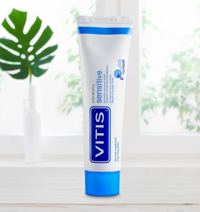 vitis-sensitive-dentifrice-adultes-tube-75-ml-lutter-contre-dents-sensibles-produit-promo-vente-prix-web-avis-pharmacie-en-ligne-luxembourg-pharmaglobe.lu