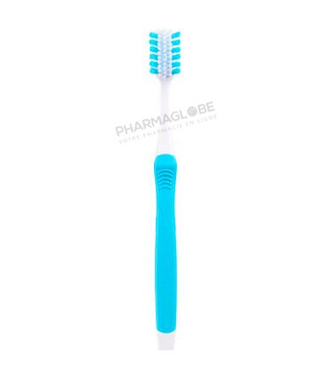 BETTER-TOOTHBRUSH-REGULAR-MEDIUM-BLUE-brosse-a-dent-manuelle-gencives-stimulees-saines-pharmaglobe.lu