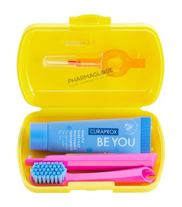 Curaprox-Be-You-Travel-Set-jaune-pharmaglobe.lu