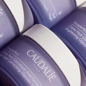 caudalie-vinoperfect-creme-nuit-glycolique-anti-taches-pot-peeling-nuit-produit-ingredients-description-pharmacie-en-ligne-luxembourg-pharmaglobe.lu